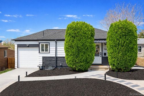 750 Irving St, Denver, CO, 80204-3140 | Card Image