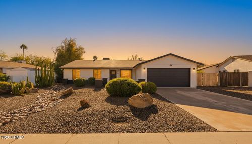 6113 E Gelding Dr, Scottsdale, AZ, 85254-5517 | Card Image