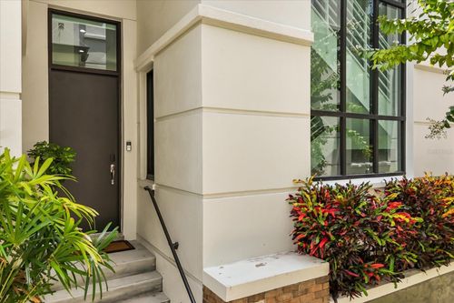 15-356 Osceola Ave, ORLANDO, FL, 32801-2843 | Card Image