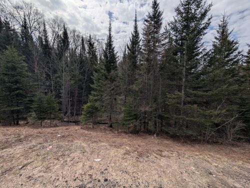 0 518 E Highway, Perry, ON, P0A1J0 | Card Image