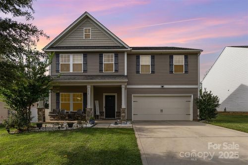 116 Maggie Dr, Mount Holly, NC, 28120-1485 | Card Image