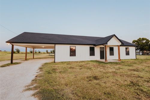 254 Hcr 1450 N, Covington, TX, 76636 | Card Image