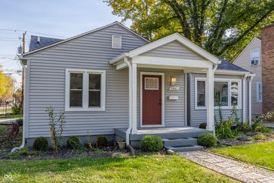 5841 Primrose Avenue, House other with 3 bedrooms, 2 bathrooms and null parking in Indianapolis IN | Image 2