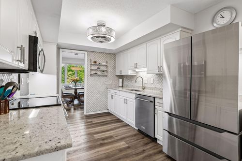 308-3412 Oak Ridge Rd, Minnetonka, MN, 55305-4565 | Card Image
