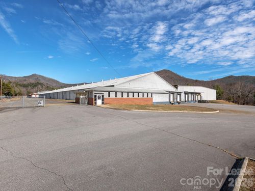 1-111 Old Bee Tree Rd, Swannanoa, NC, 28778-3410 | Card Image