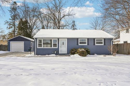 909 8th Avenue, Grafton, WI, 53024 | Card Image