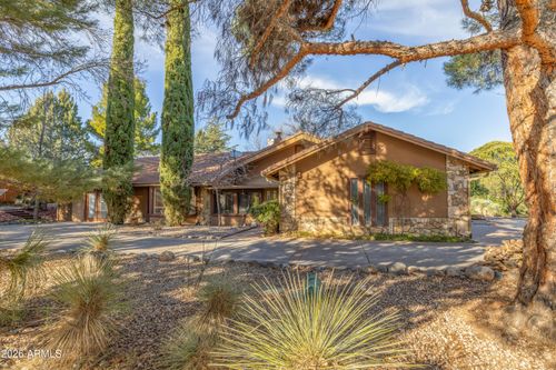 49 Sitgreaves Ct, Sedona, AZ, 86351-7428 | Card Image