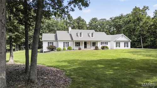 2 Woodridge Dr, Defiance, MO, 63341-1338 | Card Image