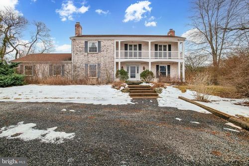 9033 Old Waterloo Rd, WARRENTON, VA, 20186-7544 | Card Image