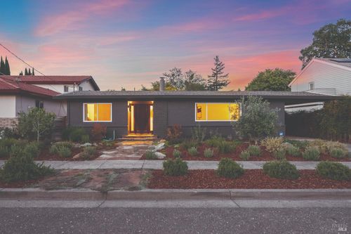 312 N Jefferson Street, Cloverdale, CA, 95425 | Card Image