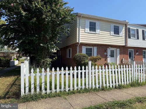 2313 Mcclellan Ct, DUMFRIES, VA, 22026-2503 | Card Image