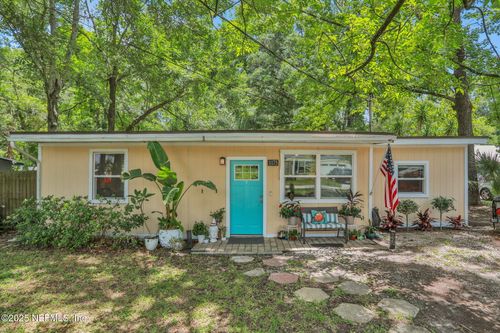 1175 Pangola Dr, Jacksonville, FL, 32205-6386 | Card Image