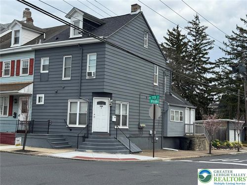 200 N 11th St, EASTON, PA, 18042-3333 | Card Image