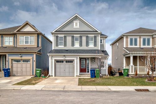 136 Windford Rise Sw, Home with 3 bedrooms, 1 bathrooms and 2 parking in Airdrie AB | Card Image
