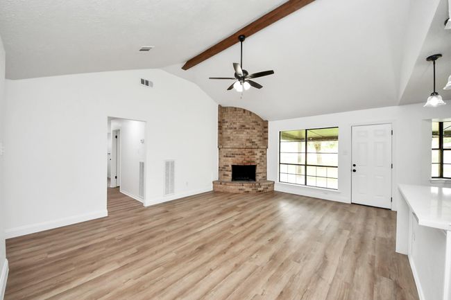 2712 Laurel Creek Way, House other with 4 bedrooms, 2 bathrooms and 2 parking in Pearland TX | Image 10