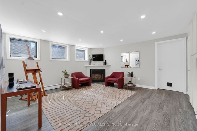 15 Credit St, House other with 5 bedrooms, 3 bathrooms and 8 parking in Glen Williams ON | Image 18