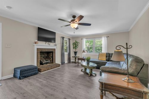 213 Nursery Rd, Easley, SC, 29640-7698 | Card Image