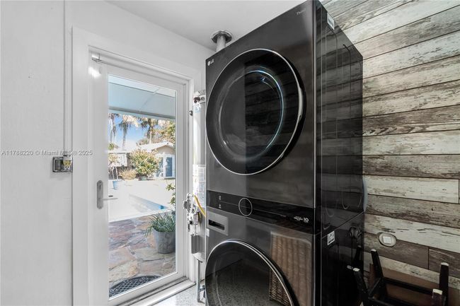 6931 Sw 108 Th Ave, House other with 3 bedrooms, 2 bathrooms and null parking in Miami FL | Image 13