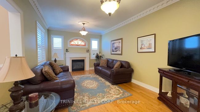 123 Cupola Cres, House other with 3 bedrooms, 3 bathrooms and 2 parking in Woodbridge ON | Image 37