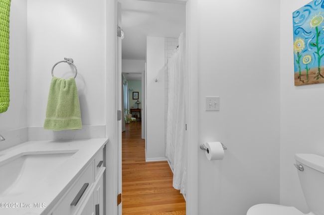 301 22 Nd Pl E, House other with 3 bedrooms, 3 bathrooms and 1 parking in Oak Island NC | Image 40