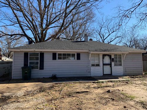 1858 Parnassus St, Memphis, TN, 38108-2150 | Card Image