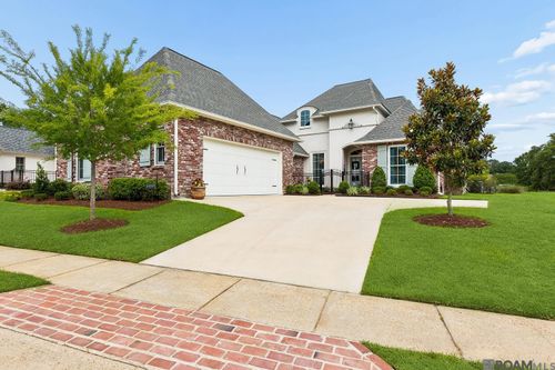 19331 Garden Lake Ct, Baton Rouge, LA, 70809-6741 | Card Image