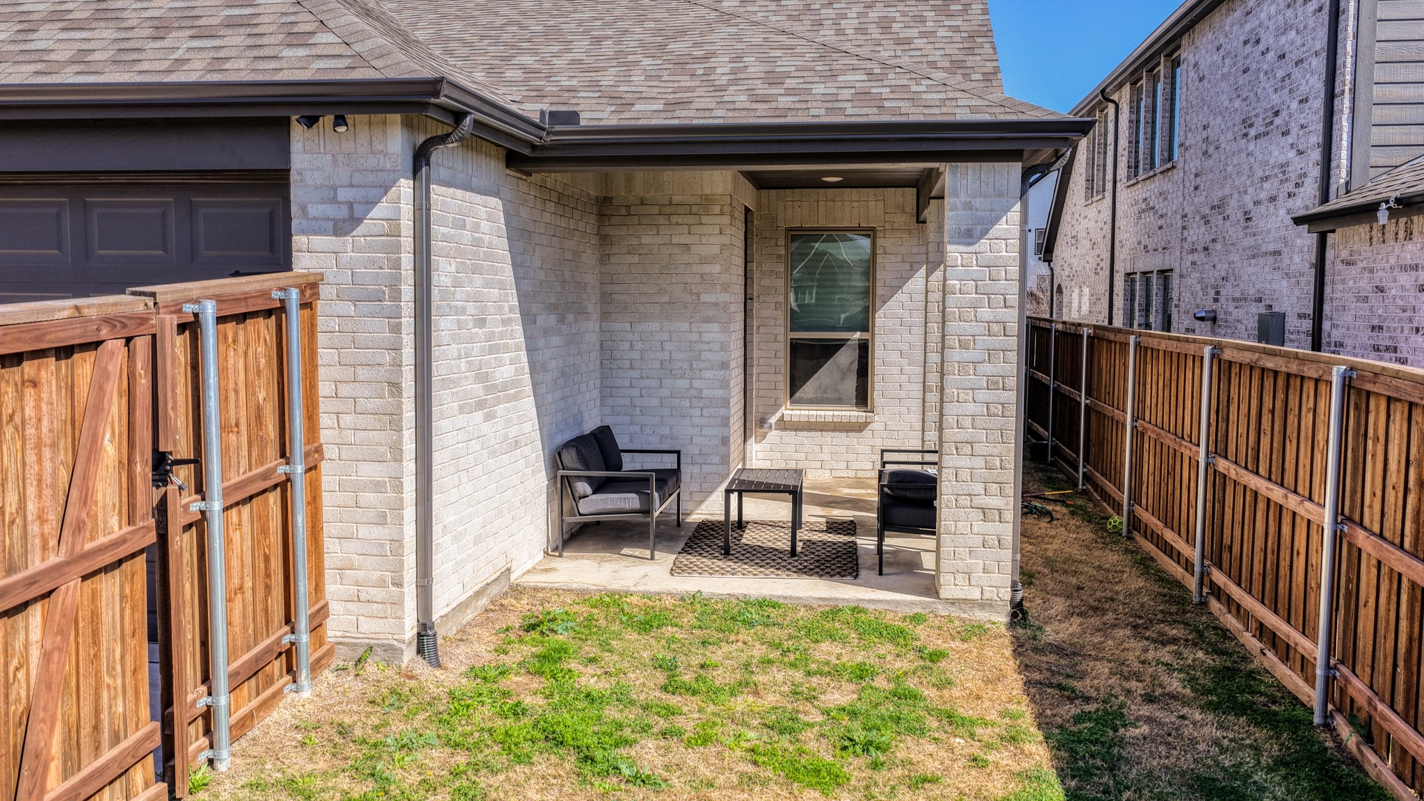 Residential in Crowley 3