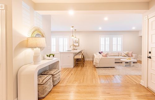 apt-1-16 Park Ave, Winchester, MA, 01890-2066 | Card Image