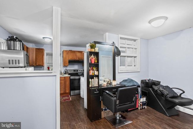 600 W Bacon St, Townhouse with 3 bedrooms, 1 bathrooms and null parking in POTTSVILLE PA | Image 11