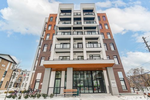 308-165 Canon Jackson Dr, York, ON, M6M0C4 | Card Image