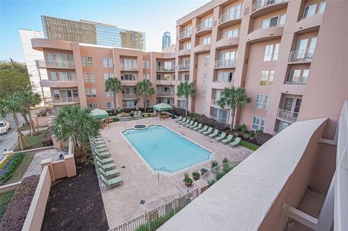 unit-303-3505 Sage Rd, Houston, TX, 77056-7028 | Card Image