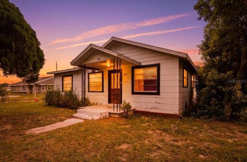 675 E Bay Ave, EAGLE LAKE, FL, 33839-3253 | Card Image