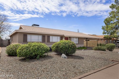 3339 W Shaw Butte Dr, Phoenix, AZ, 85029-2205 | Card Image