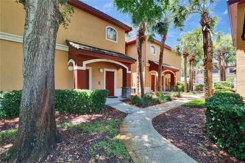 8-0828-2220 Chianti Pl, Palm Harbor, FL, 34683-7733 | Card Image