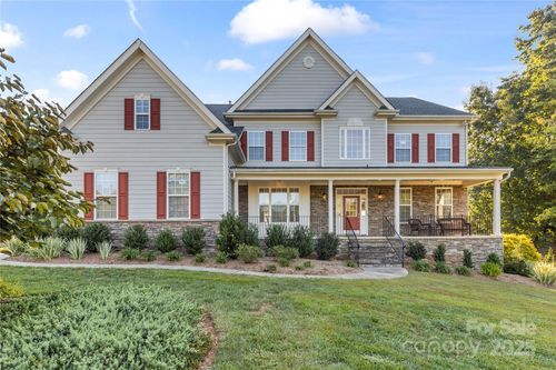 388 Cove Creek Loop, Mooresville, NC, 28117-8935 | Card Image