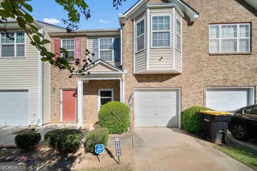 6120 Capitol Knl, Fairburn, GA, 30213-4422 | Card Image