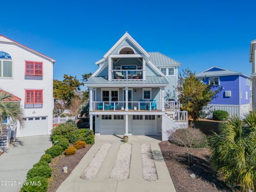 114 Leeward Ct, Kure Beach, NC, 28449-4825 | Card Image