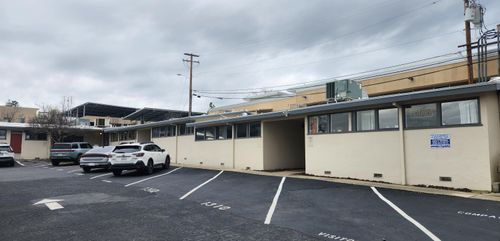 1314 Court St, Redding, CA, 96001-1635 | Card Image