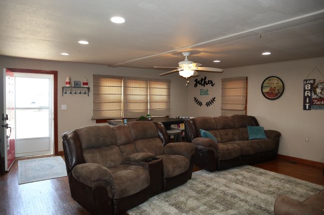 10447 Highway 62 E, House other with 2 bedrooms, 1 bathrooms and null parking in Henderson AR | Image 8