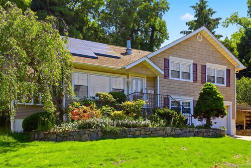 29 Montrose Rd, Yonkers, NY, 10710-2801 | Card Image