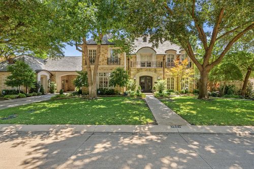 1521 Rivercrest Ct, Fort Worth, TX, 76107-3261 | Card Image