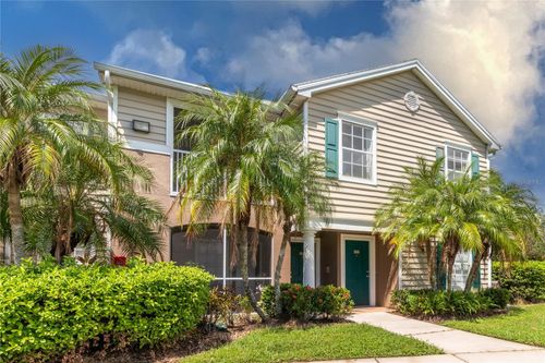 208-8911 Manor Loop, LAKEWOOD RANCH, FL, 34202-3823 | Card Image