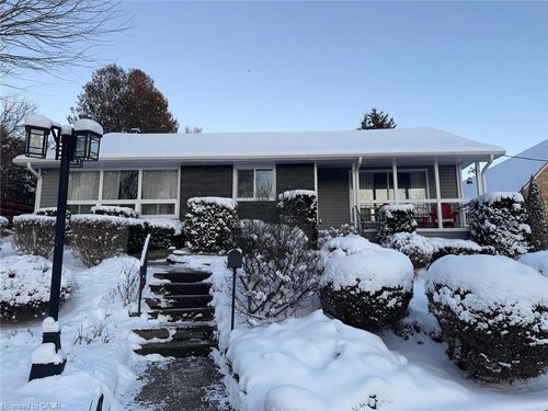 1-65 Broadway St W, Paris, ON, N3L2S7 | Card Image