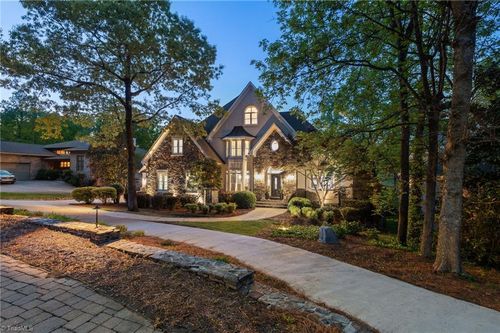 5586 Anson Rd, Greensboro, NC, 27407-7200 | Card Image