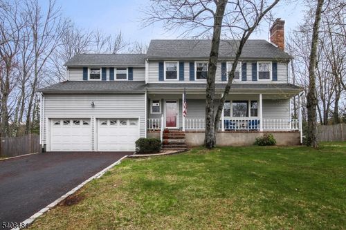 157 Grant Ave, New Providence, NJ, 07974-2521 | Card Image