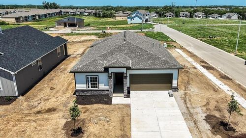 32727 W 176th Ter, Gardner, KS, 66030 | Card Image