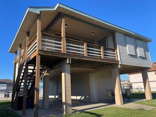 257 Barracuda St, Bayou Vista, TX, 77563-2563 | Card Image