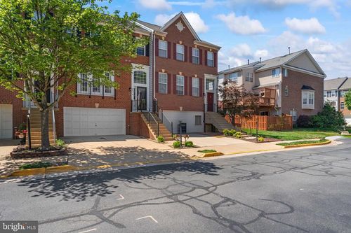 6692 Ordsall St, ALEXANDRIA, VA, 22315-5556 | Card Image