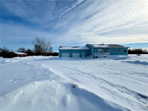 10680 Middle Rd, Dexter, NY, 13634-3116 | Card Image