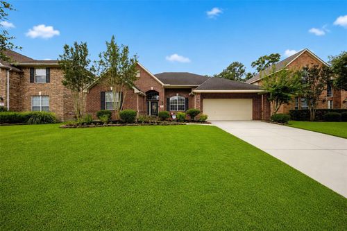 6615 Greencreek Meadows Ln, Spring, TX, 77379-8216 | Card Image